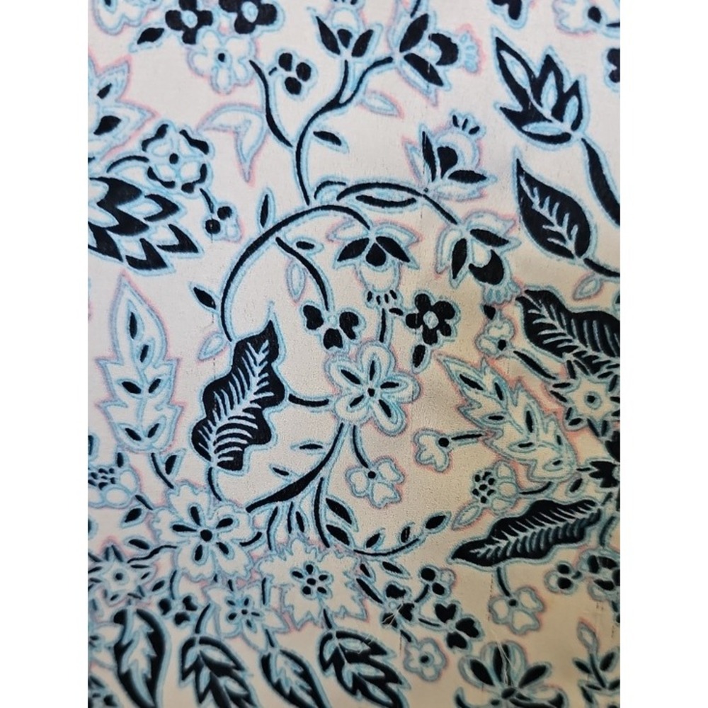 Chaus New York Sleeveless Floral Paisley V-Neck Blouse Boho Blue White XL - Picture 3 of 9